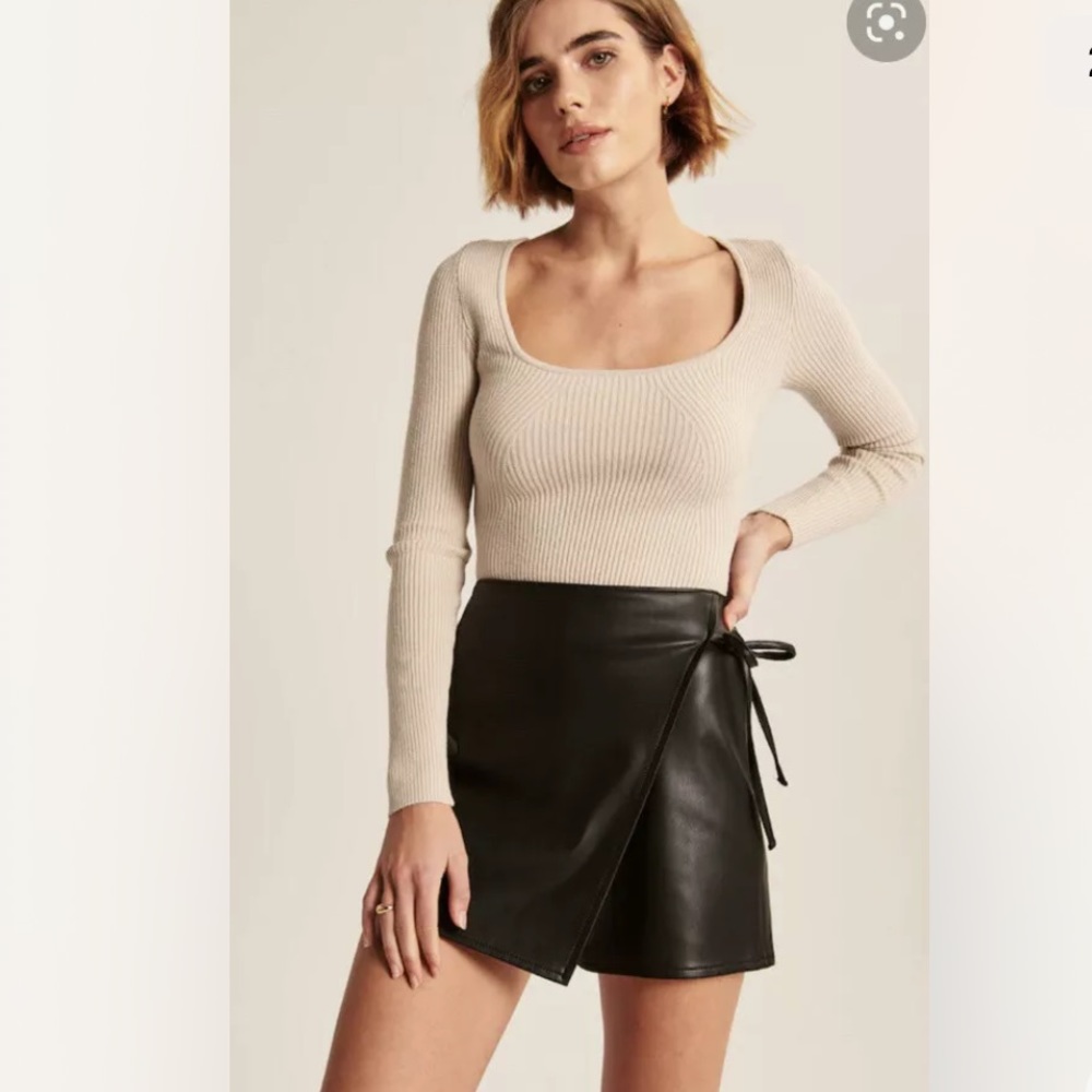 NEW ABERCROMBIE & FITCH vegan black leather tie skort size XL women skirt R19